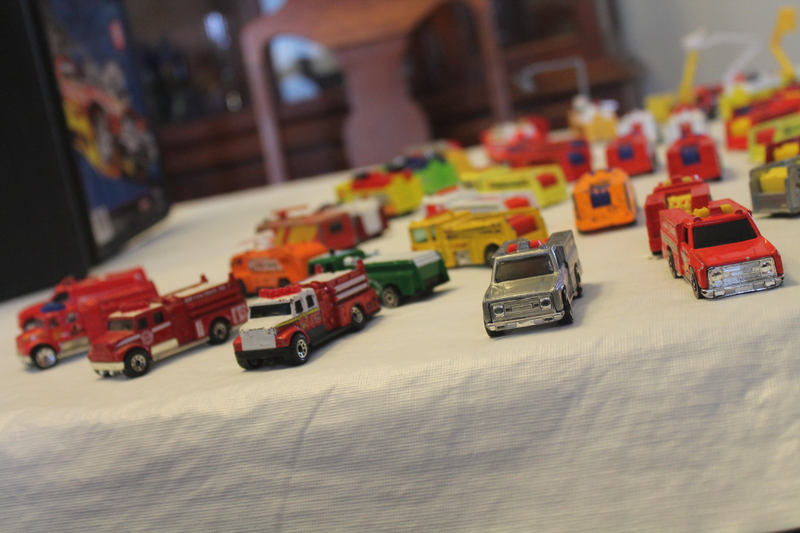 Illustration for article titled Enormous Die-cast collection - Box 1 - Fire Trucks